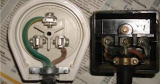 Подключение и монтаж розетки для электроплиты от 562 руб в Геленджике - ЭлектроГлн